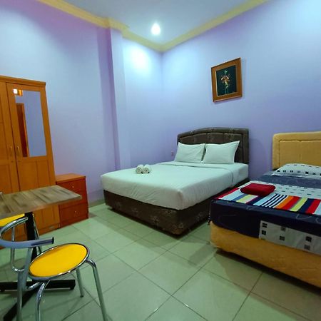 OYO 2052 Mutiara Residence Padang  Exterior foto