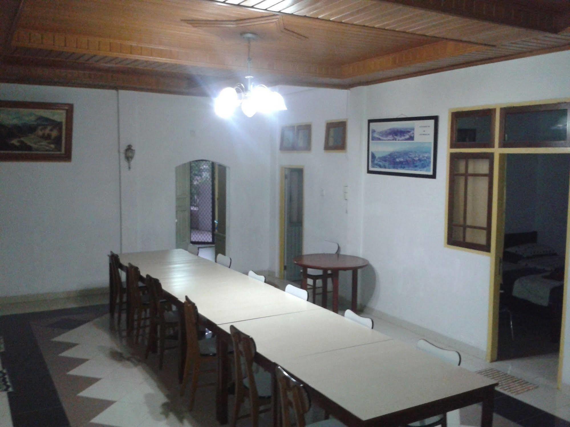 OYO 2052 Mutiara Residence Padang  Exterior foto